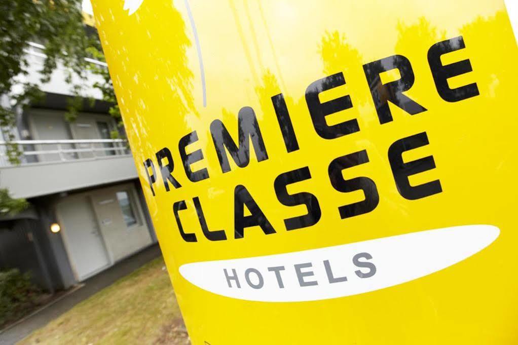 Premiere Classe Lyon Est - Bron Eurexpo Decines-Charpieu Exterior photo